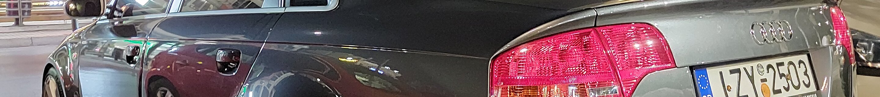 Audi RS4 Sedan