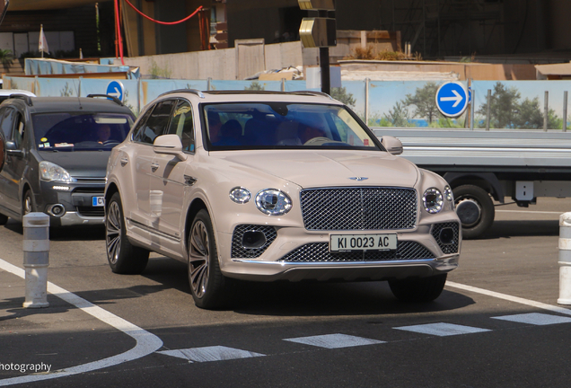 Bentley Bentayga Azure