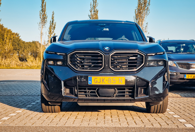 BMW XM G09