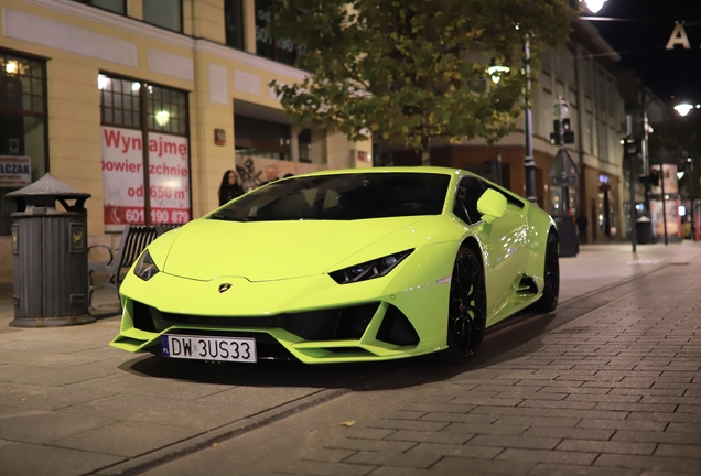 Lamborghini Huracán LP640-4 EVO