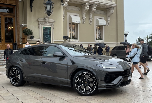 Lamborghini Urus Performante