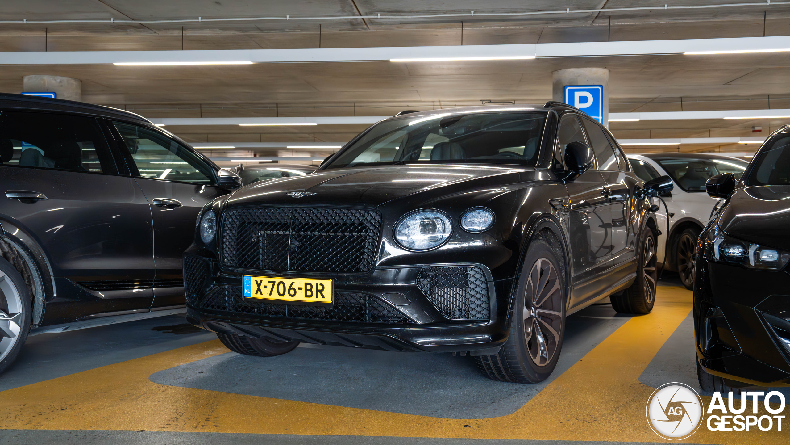 Bentley Bentayga Hybrid 2021 19 October 2024 Autogespot
