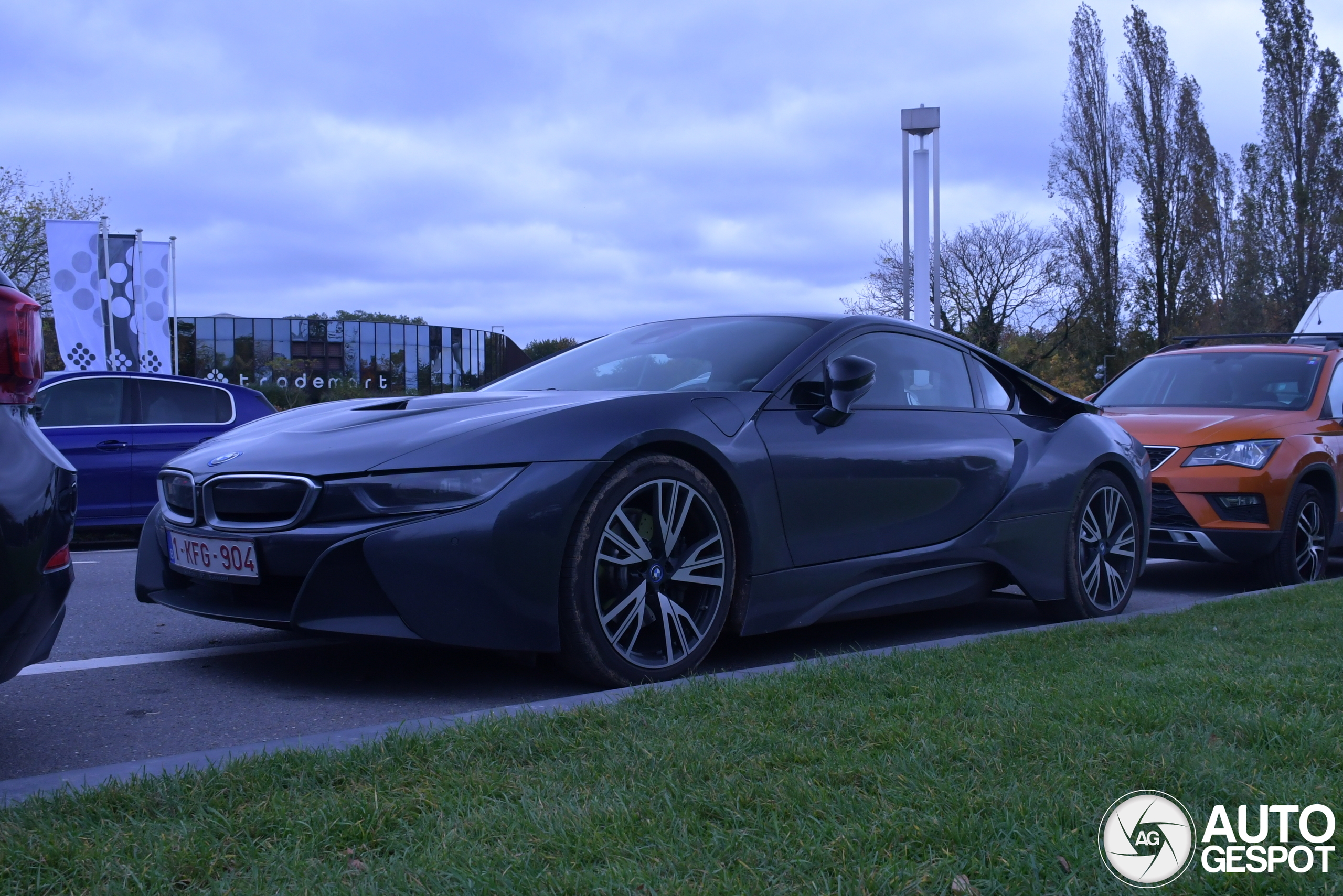 BMW i8