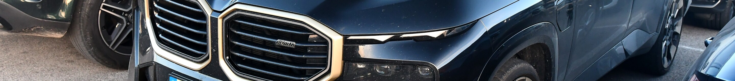 BMW XM G09