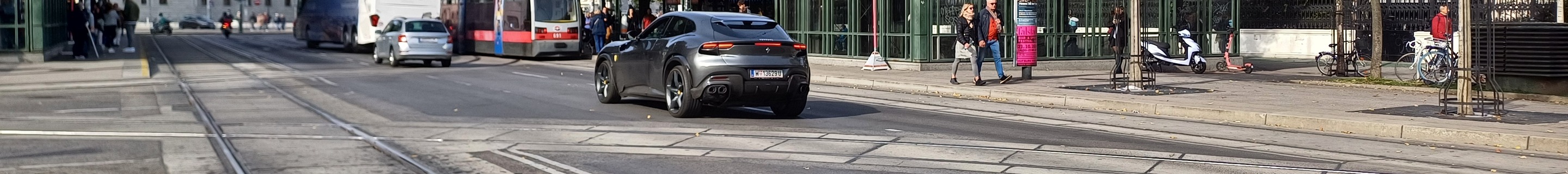 Ferrari Purosangue