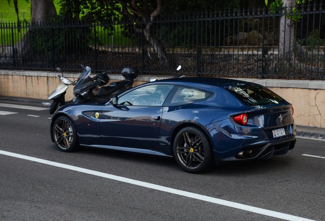 Ferrari FF