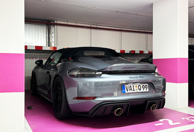 Porsche 718 Spyder RS Weissach Package