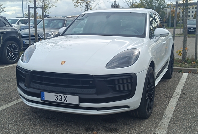 Porsche 95B Macan GTS MkIII