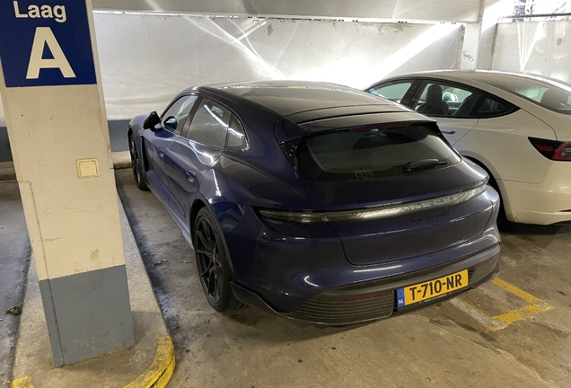 Porsche Taycan GTS Sport Turismo MkI