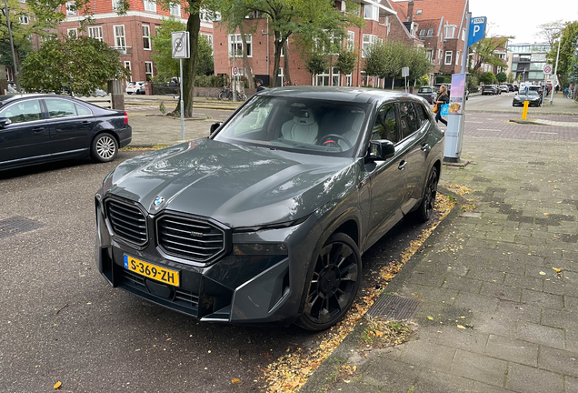 BMW XM G09