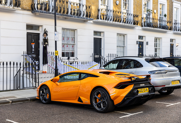 Lamborghini Huracán LP640-2 Tecnica