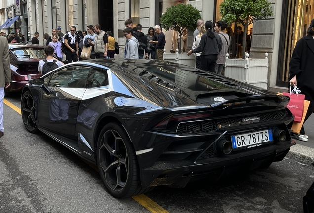 Lamborghini Huracán LP640-4 EVO
