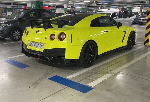 Nissan GT-R 2017