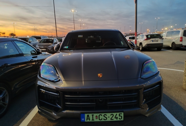 Porsche 9YA Cayenne Turbo E-Hybrid