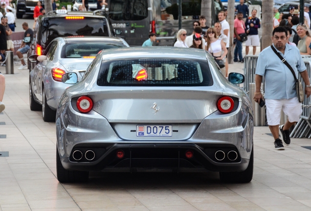 Ferrari FF