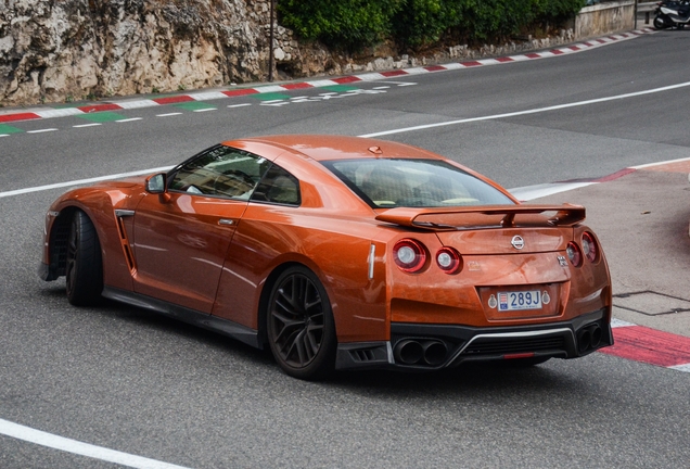 Nissan GT-R 2017