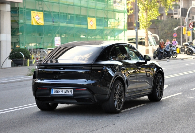 Porsche Macan EV Turbo