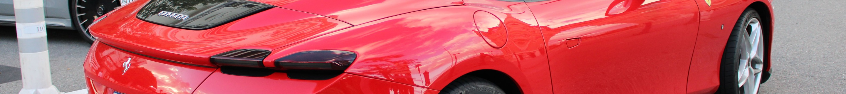Ferrari Roma Spider