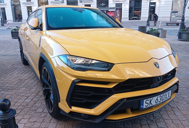 Lamborghini Urus