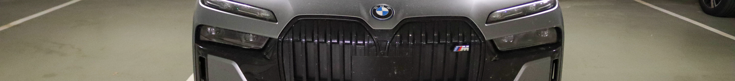 BMW M760e xDrive