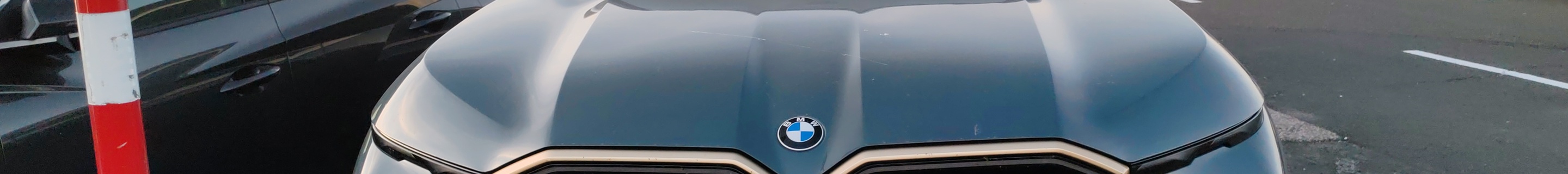 BMW XM G09
