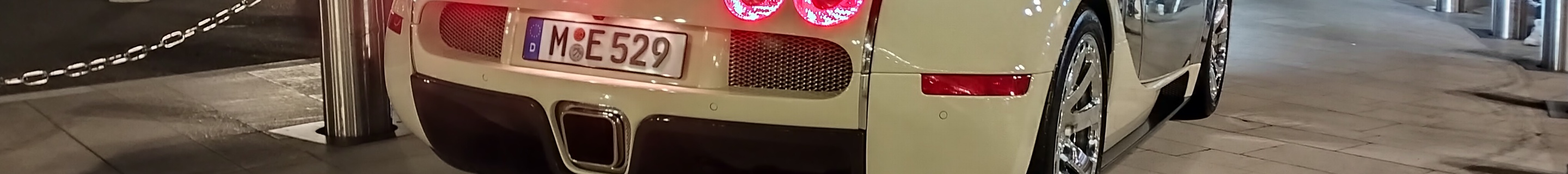 Bugatti Veyron 16.4 Centenaire