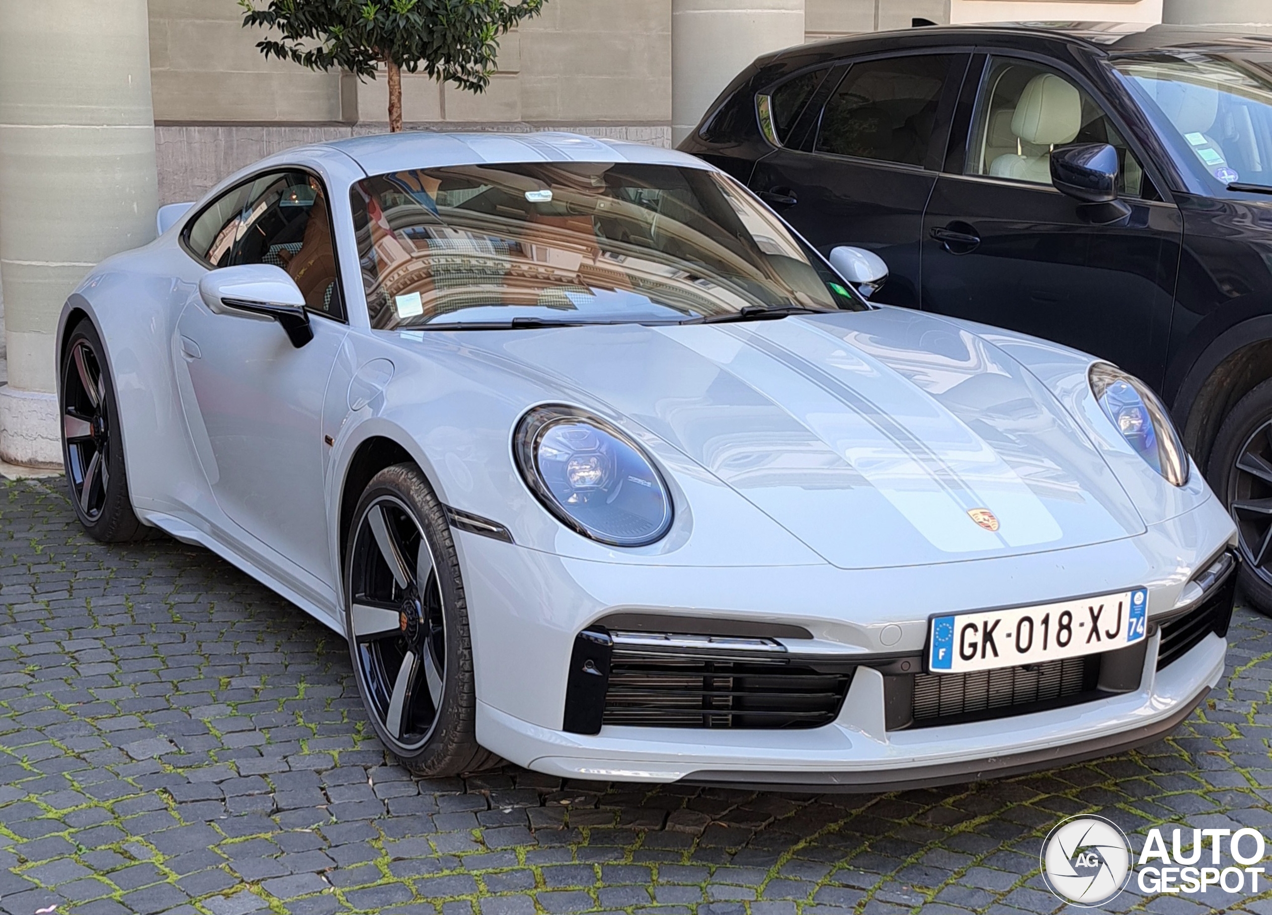 Porsche 992 Sport Classic