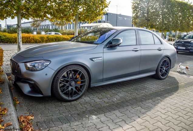 Mercedes-AMG E 63 S W213 2021
