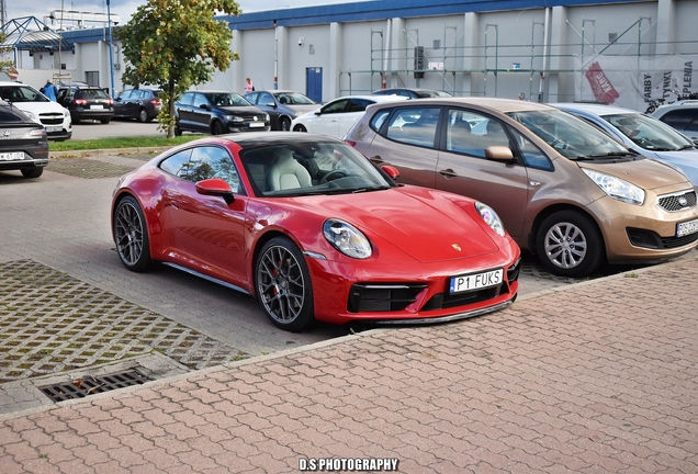 Porsche 992 Carrera 4S MkI