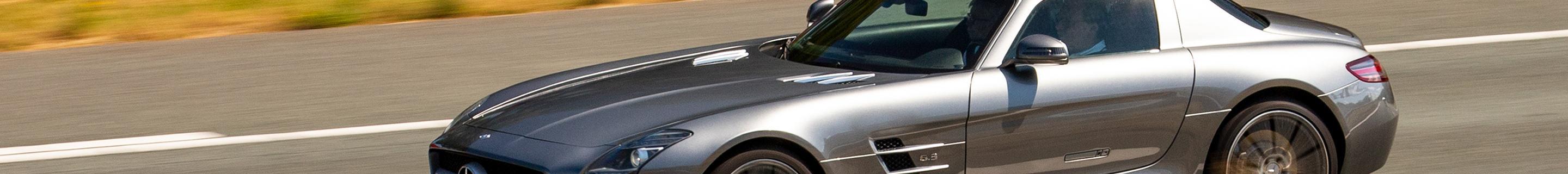 Mercedes-Benz SLS AMG