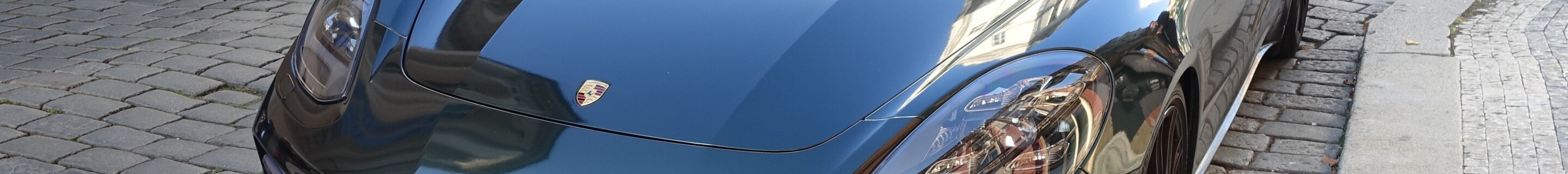 Porsche 971 Panamera Turbo MkI