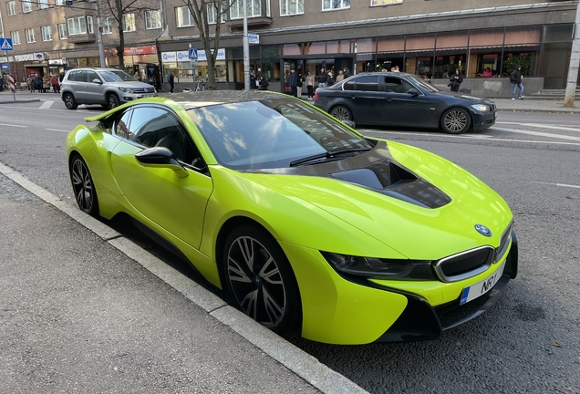 BMW i8