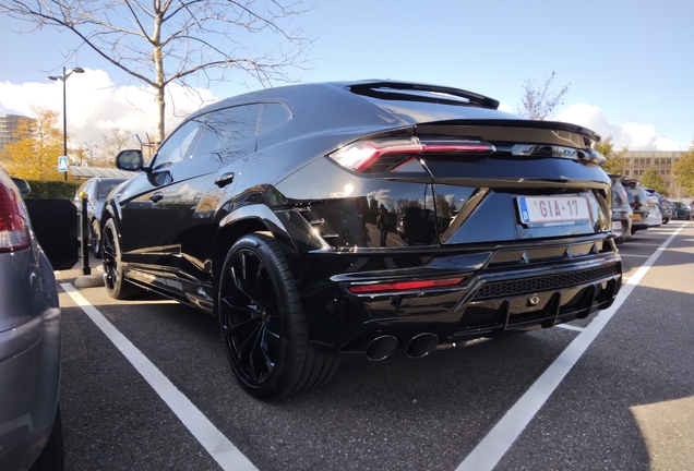 Lamborghini Urus S