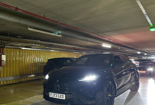 Lamborghini Urus S