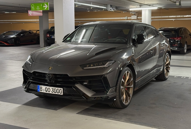 Lamborghini Urus S