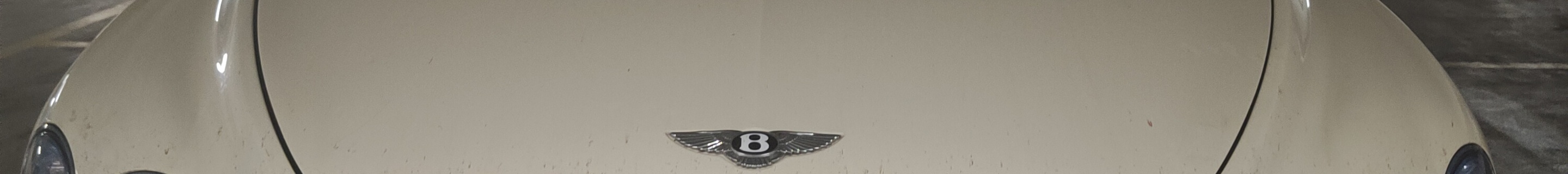 Bentley Bentayga Azure