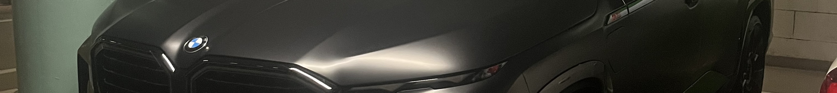 BMW XM G09