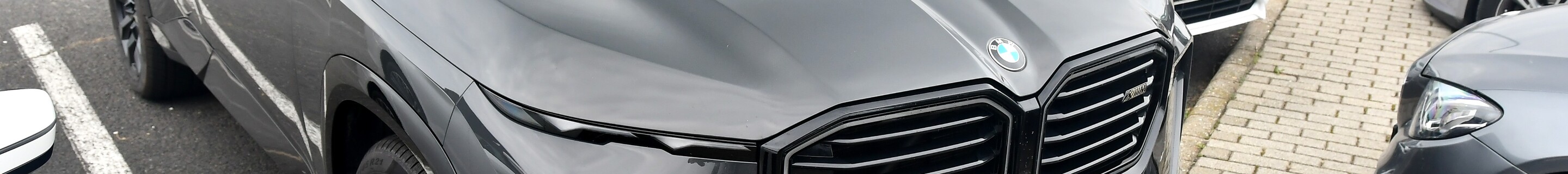 BMW XM G09