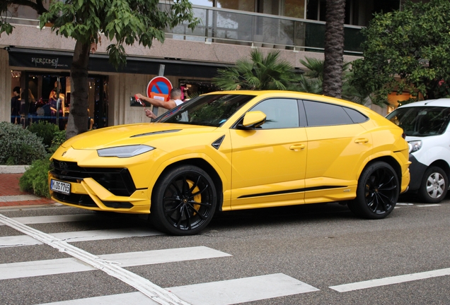 Lamborghini Urus S