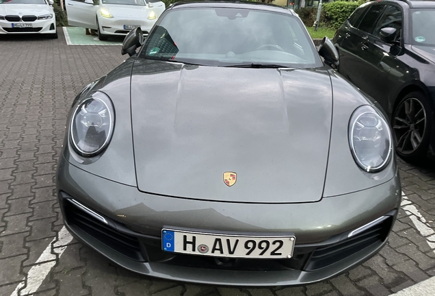 Porsche 992 Carrera 4S MkI