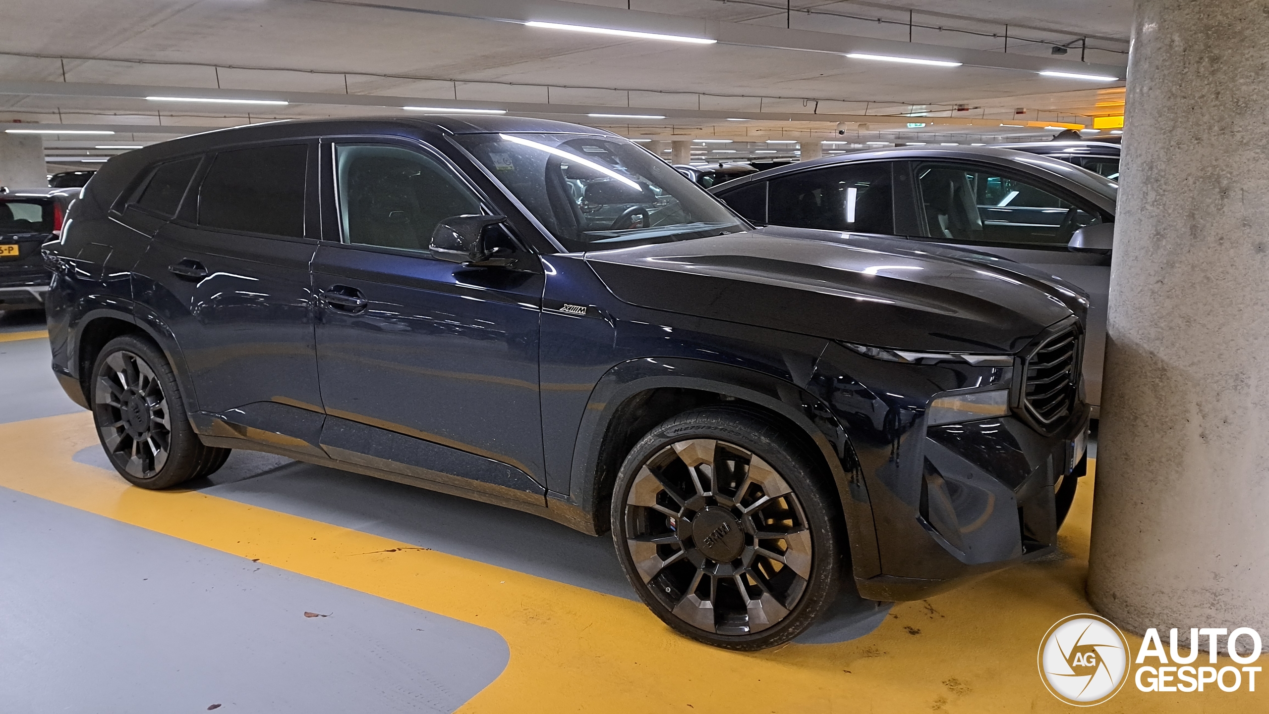 BMW XM G09