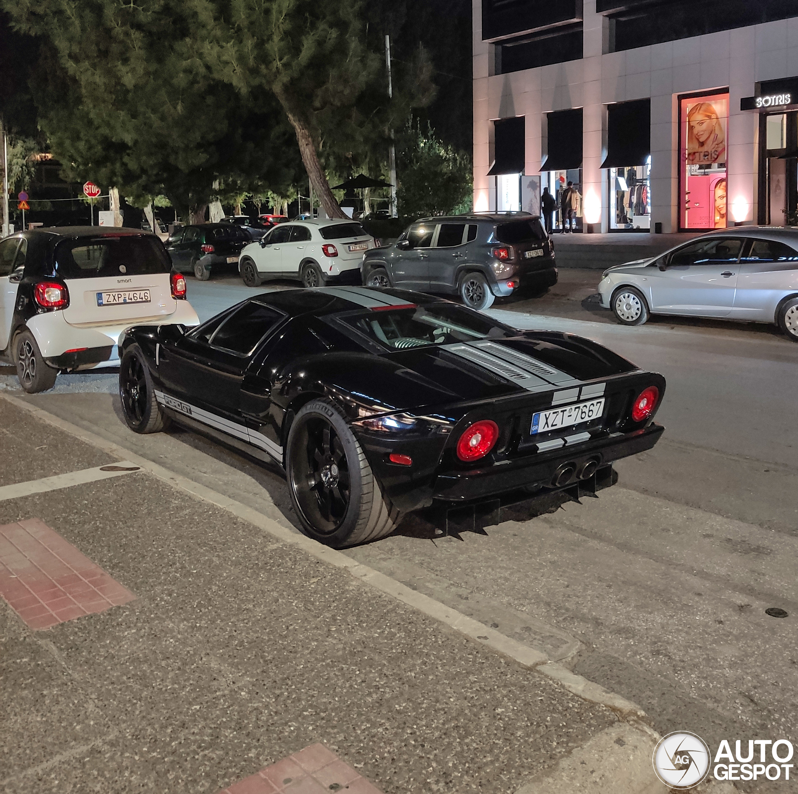 Ford GT