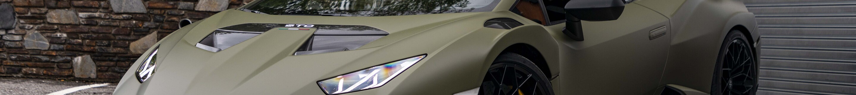 Lamborghini Huracán LP640-2 STO