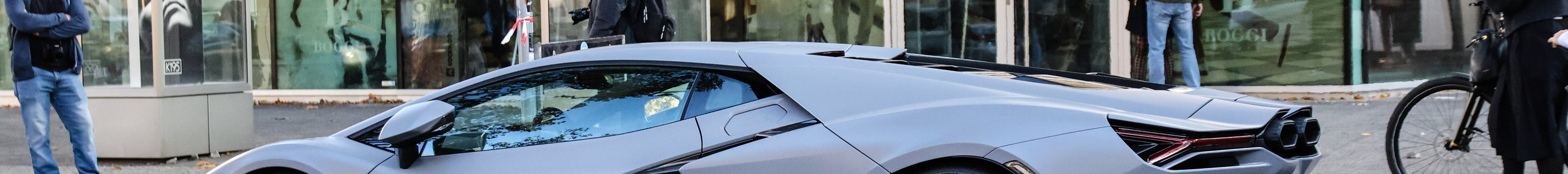Lamborghini Revuelto