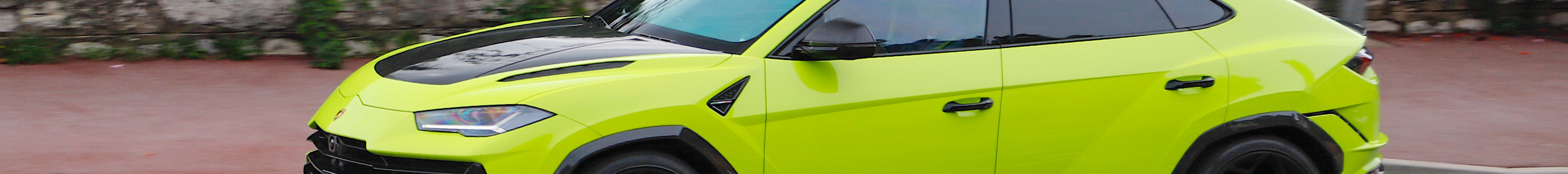 Lamborghini Urus Performante