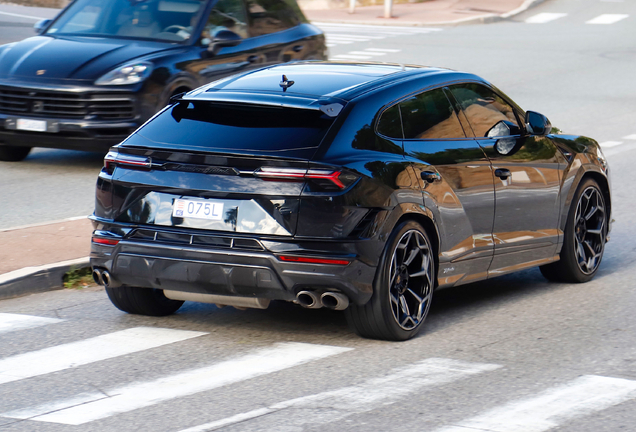 Lamborghini Urus Performante