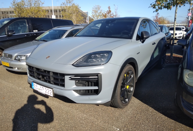Porsche Cayenne Coupé Turbo E-Hybrid