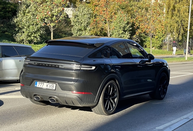 Porsche Cayenne Coupé Turbo E-Hybrid