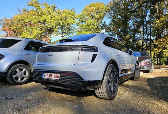 Porsche Macan EV Turbo