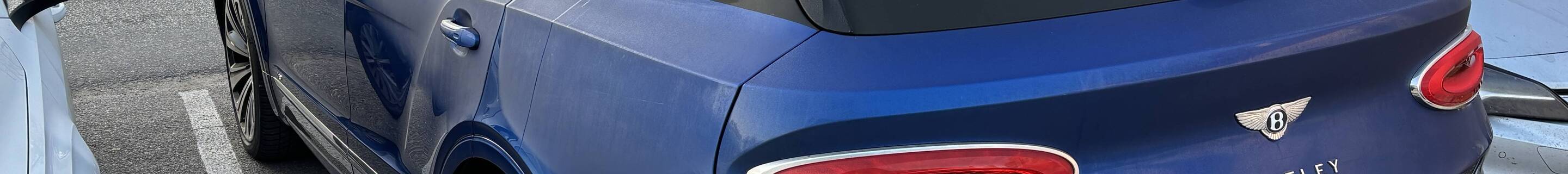 Bentley Bentayga V8 2021